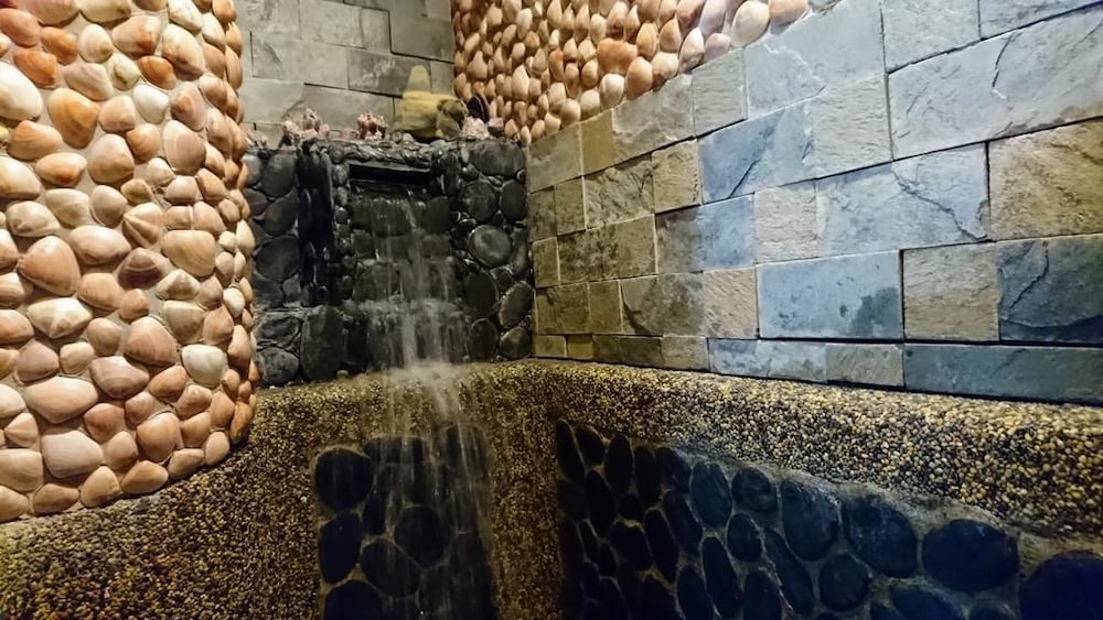 ShanKou Hotspring Hotel 26/53