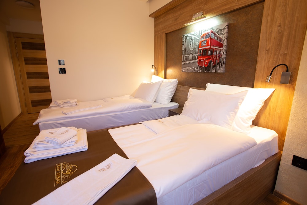 Hotel Vrbak 8/36
