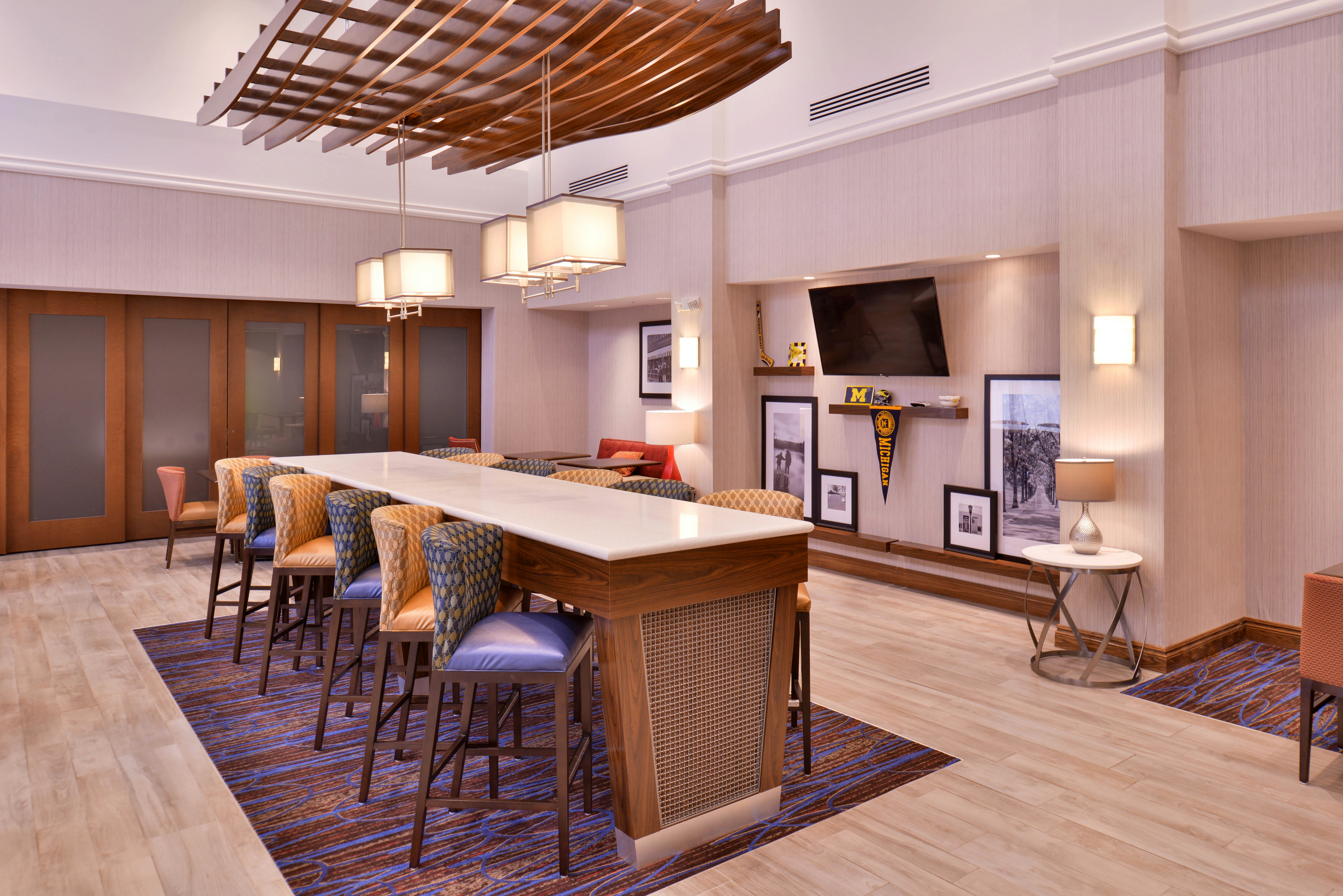 Hampton Inn Suites Ann Arbor West 37/47