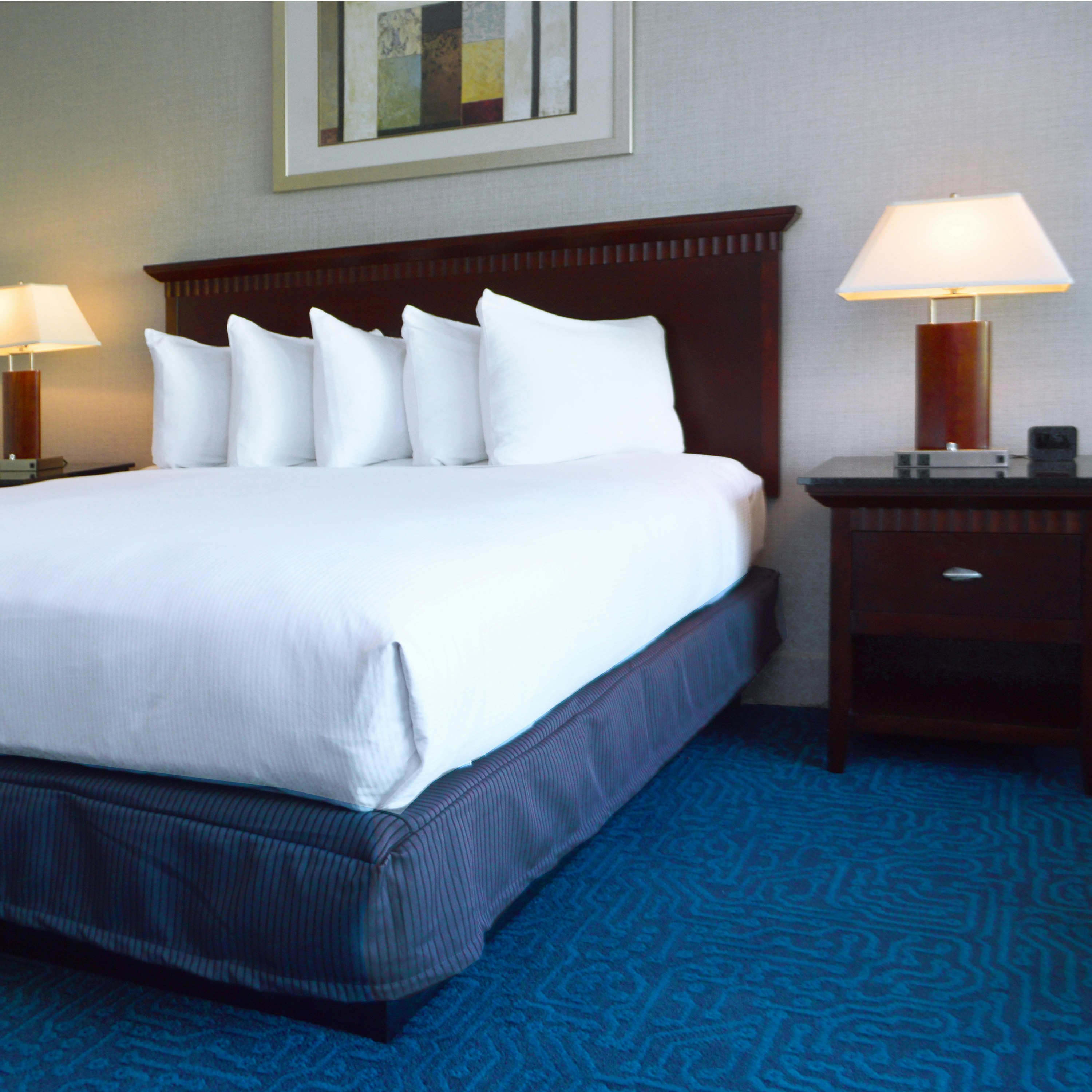 Doubletree By Hilton Newark Fremont 32/76