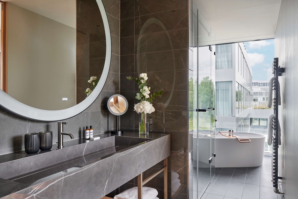 Hyatt Regency Zurich Airport The Circle 6/74