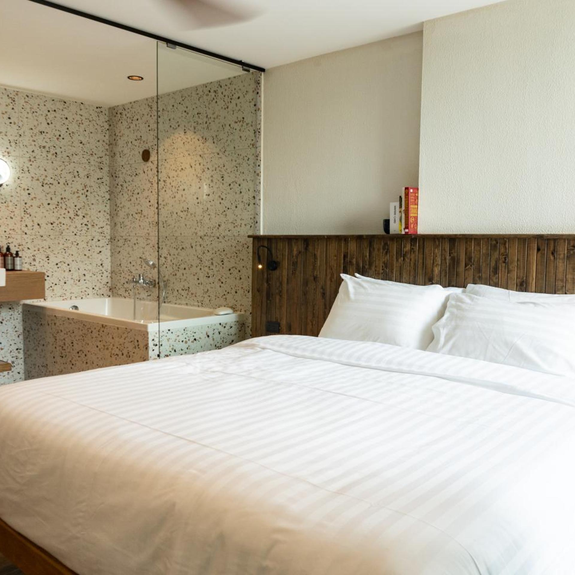 Duplex, Suite