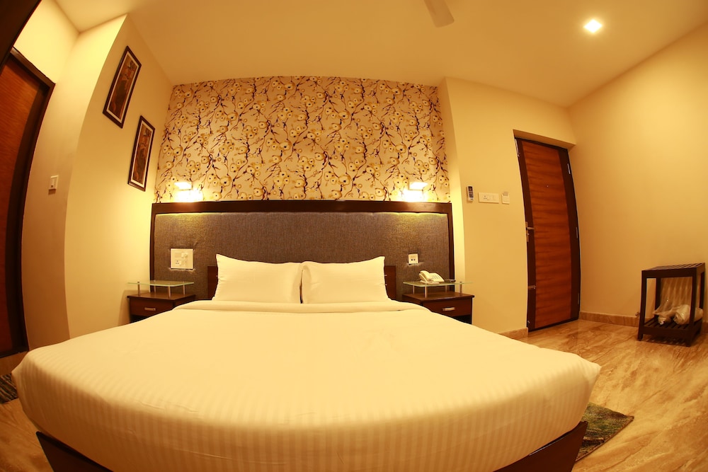 Breeze Suites Transit Hotel 6/34