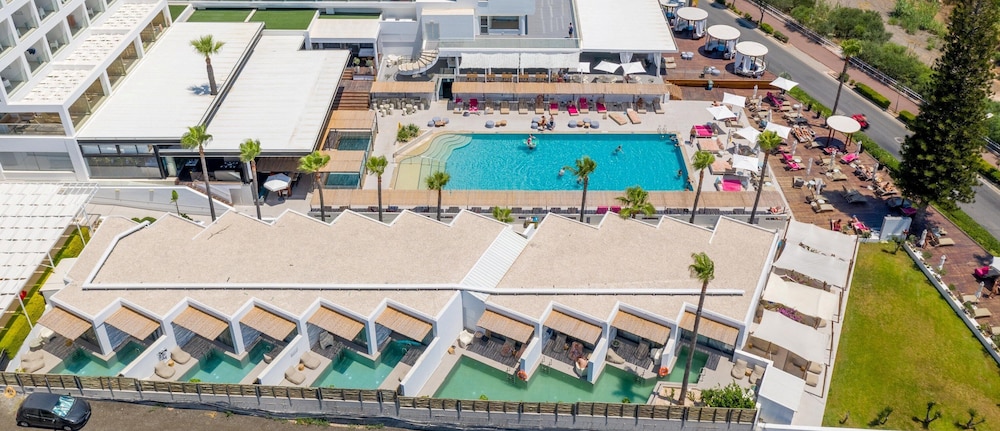Napa Mermaid Hotel Suites 6/90
