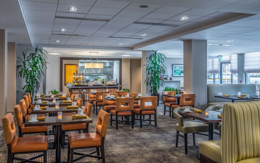 Hilton Garden Inn Reagan National Airport 47/72