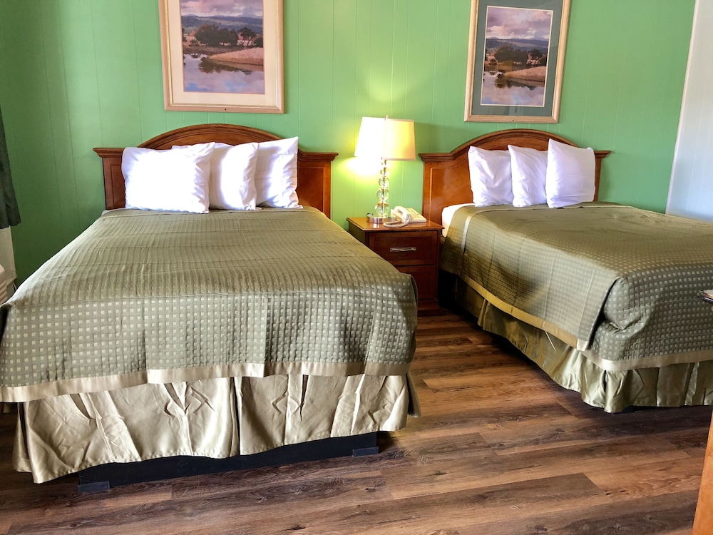 Hitching Post Studios Inn 29/63