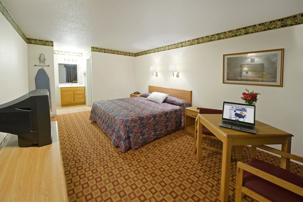 Americas Best Value Inn Weatherford Tx 6/11