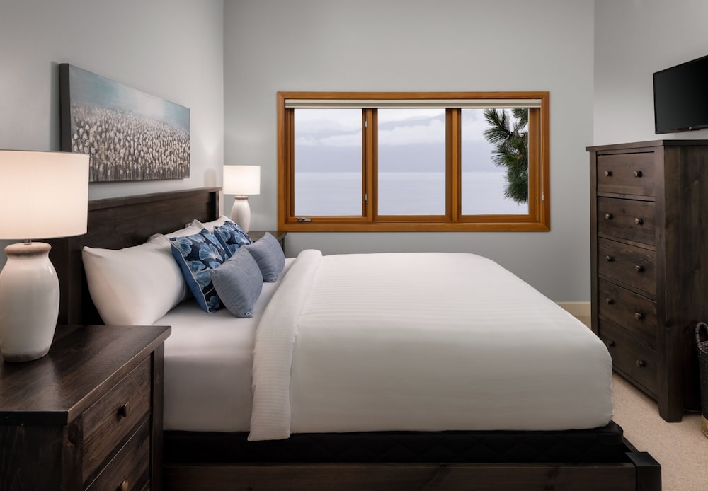 The Outback Resort 20/66