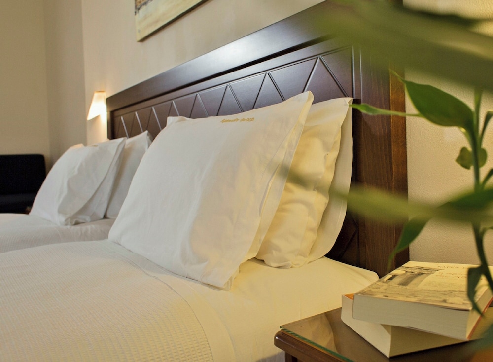 Aphrodite Beach hotel 20/50