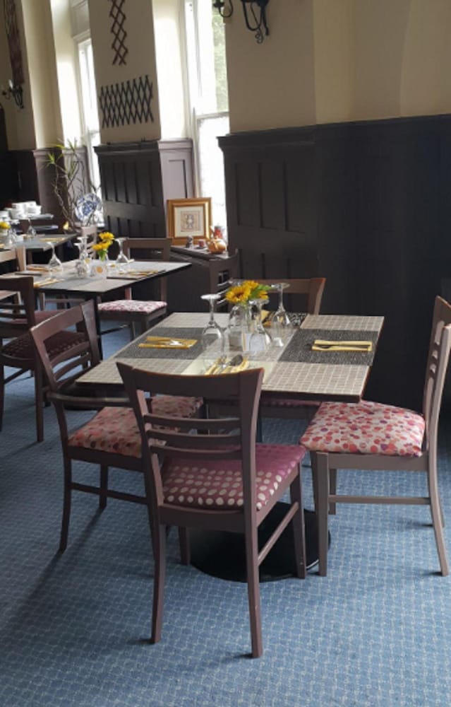 Devonshire House Hotel 29/50