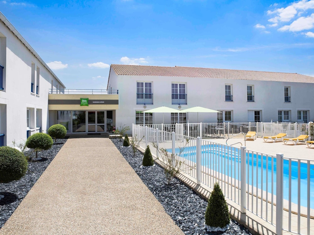 Ibis Styles Marennes Oleron 45/53
