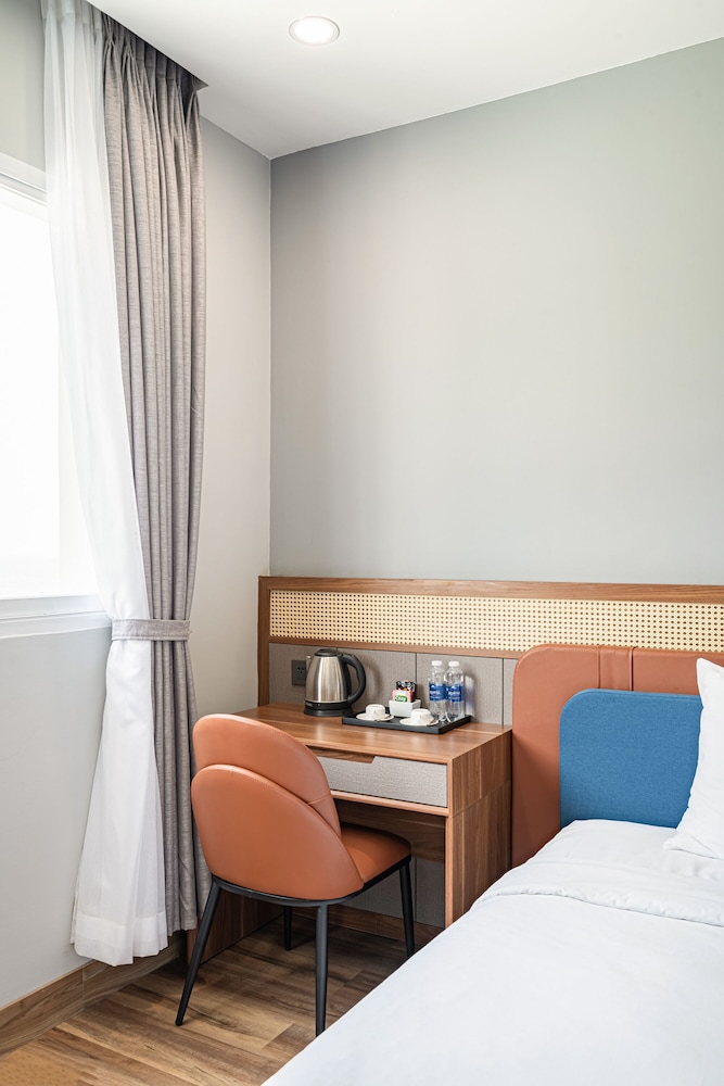 Tahiti Central Hotel 38/59