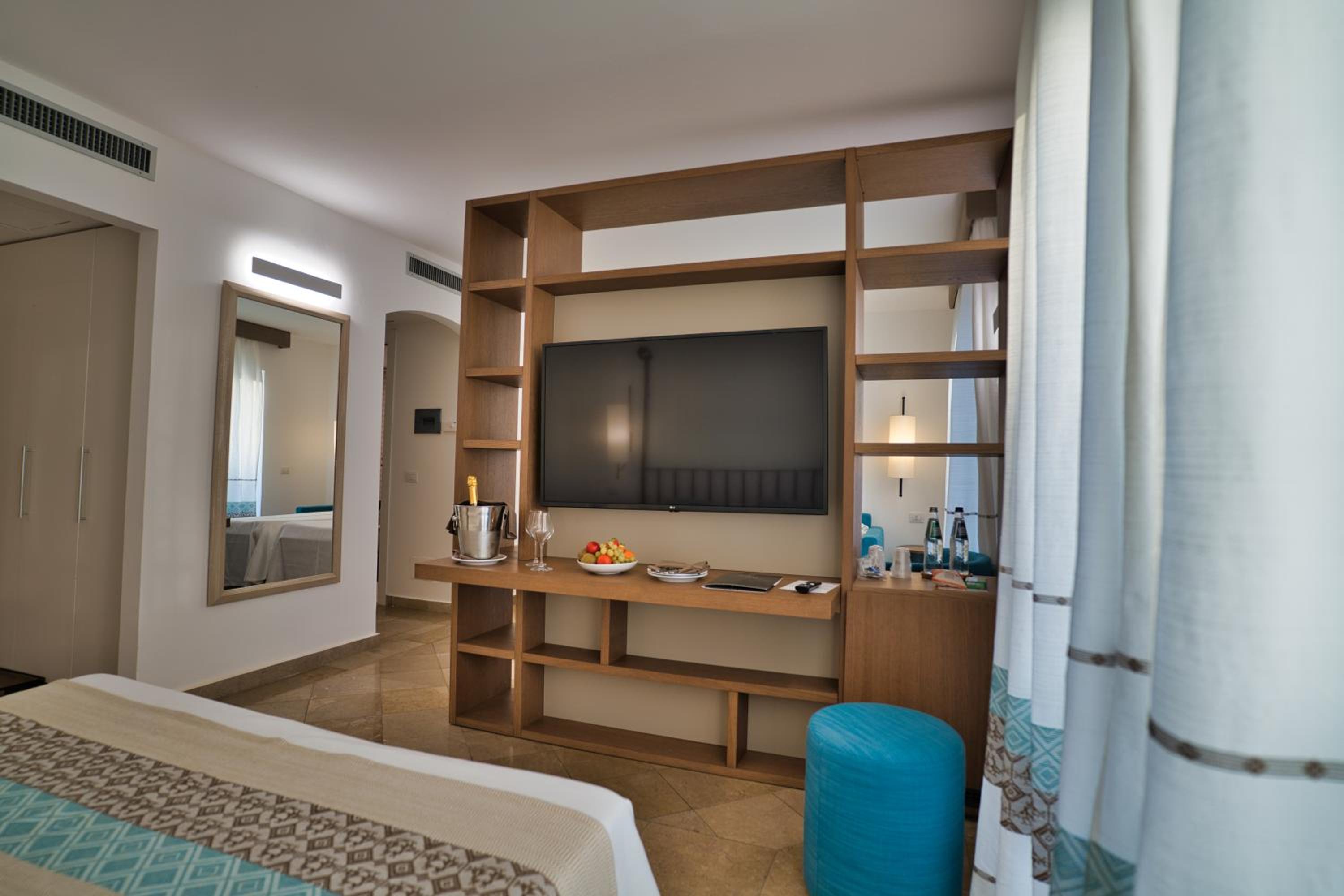 غرفة ديلوكس بسرير مزدوج أو سريرين منفصلين بإطلالة على البحر، El Faro Hotel 6/10