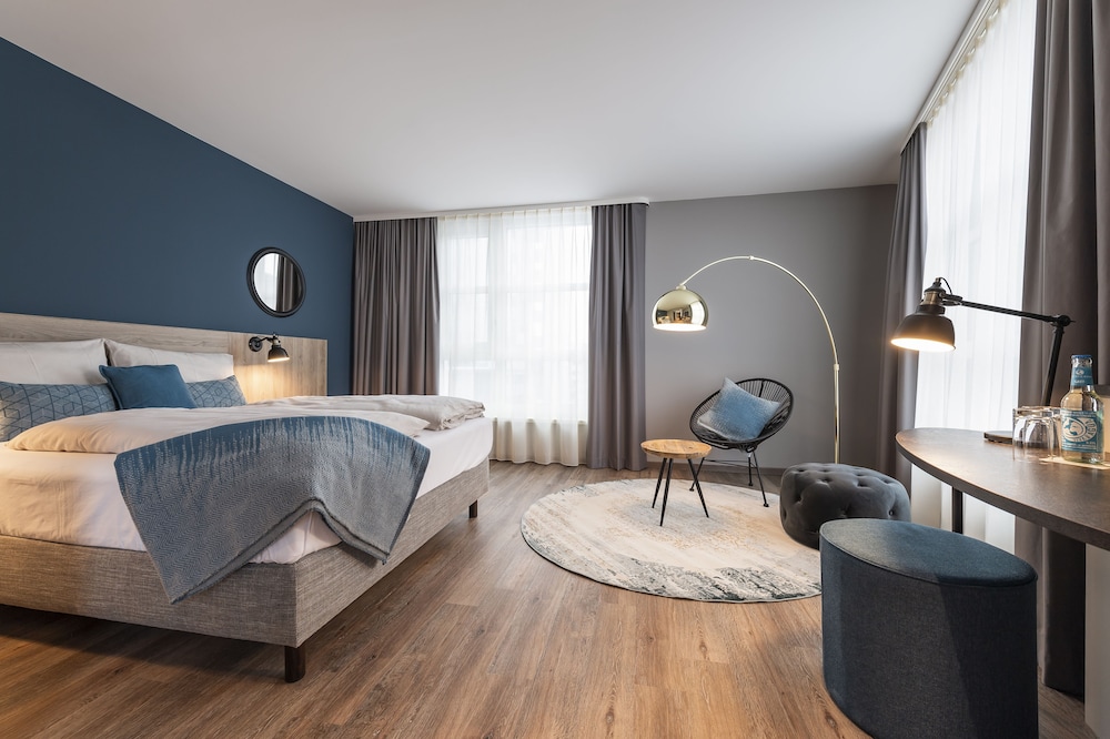 Harbr. Hotel Heilbronn 19/54