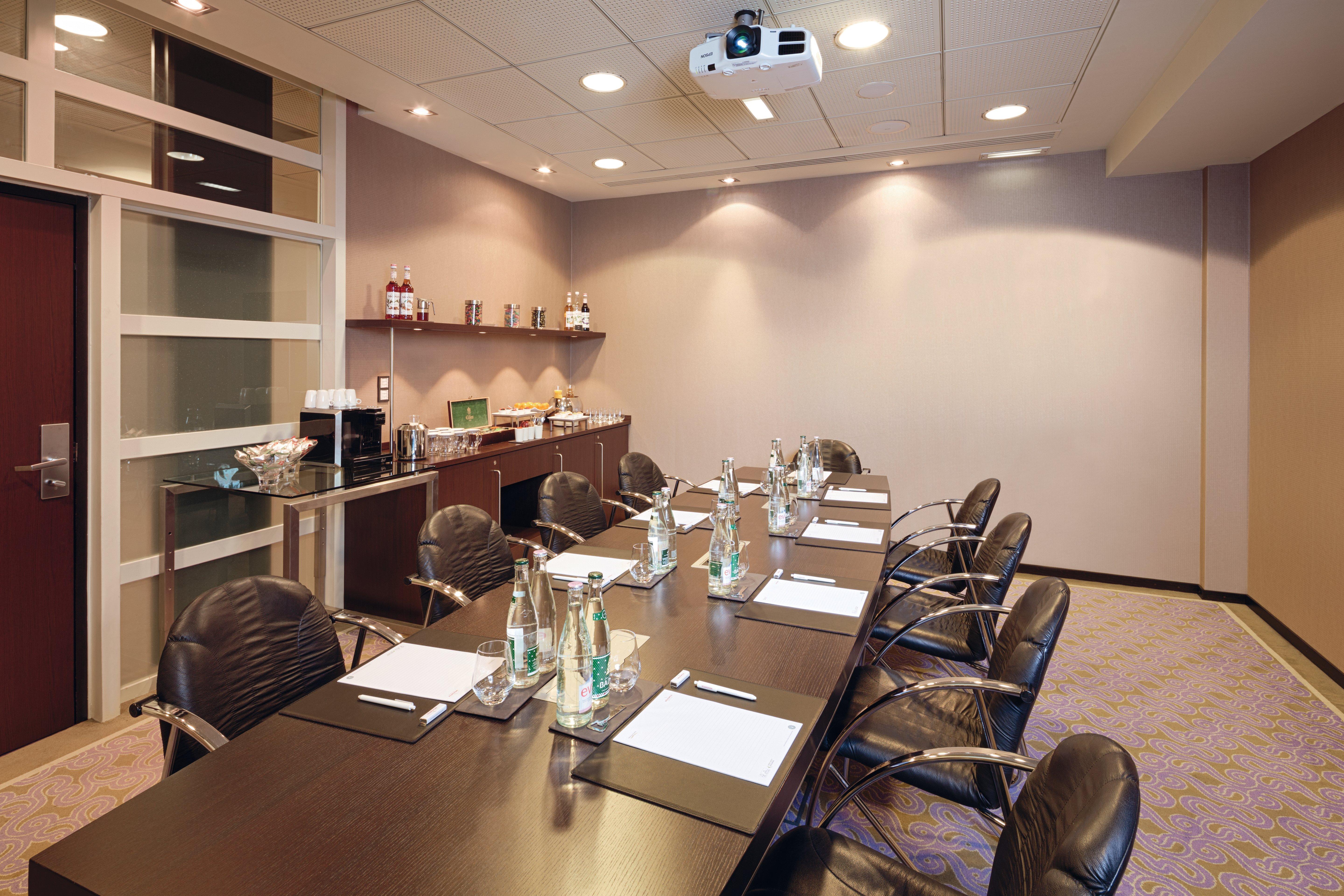 CROWNE PLAZA PARIS - NEUILLY 38/50