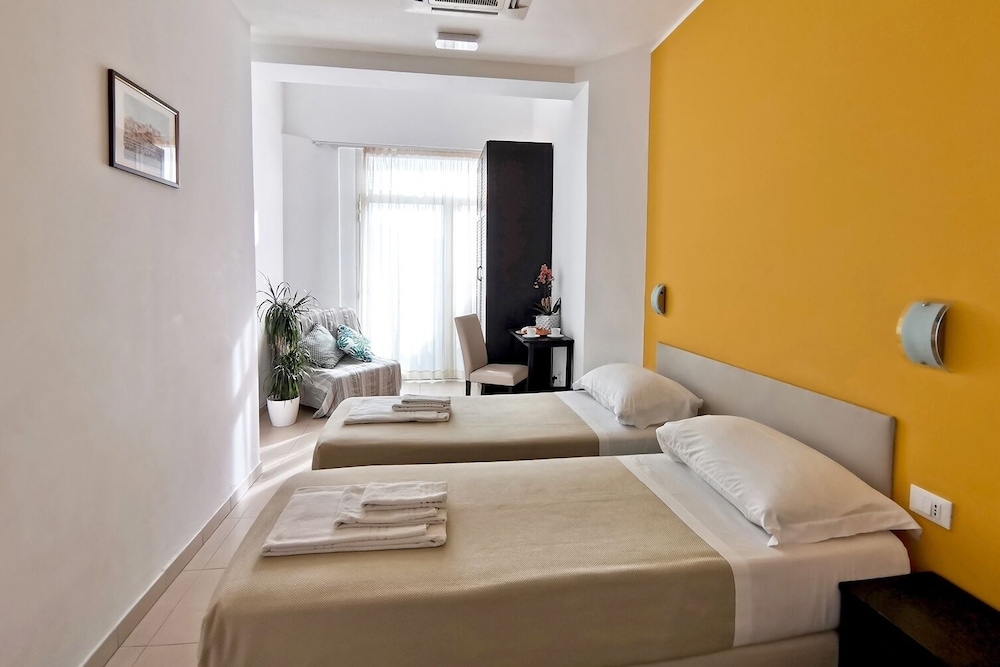 Hotel Poetto 14/24