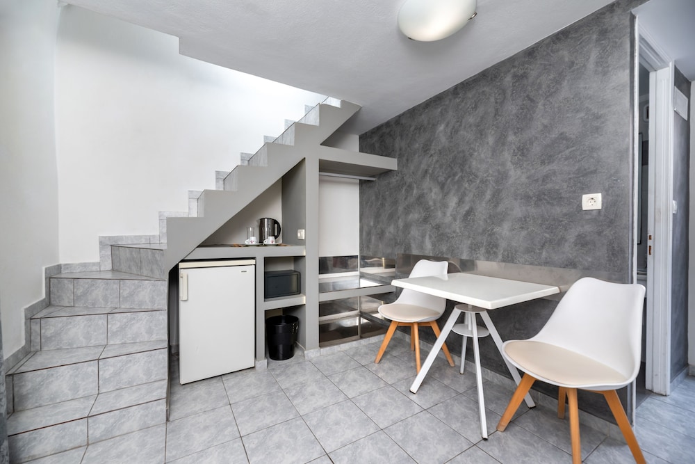 Villa Anemomilos 6/65