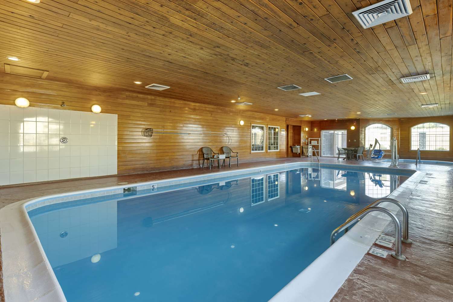 Comfort Inn & Suites Gillette near Campbell Medical Center 28/44