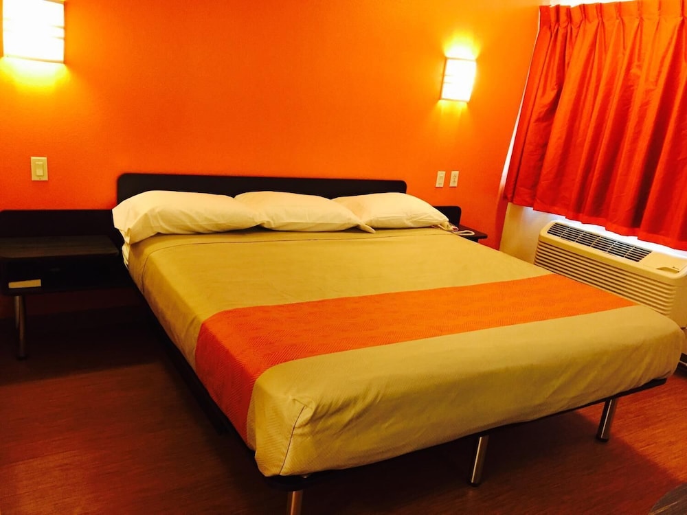 Motel6 Amarillo, TX - West 21/35