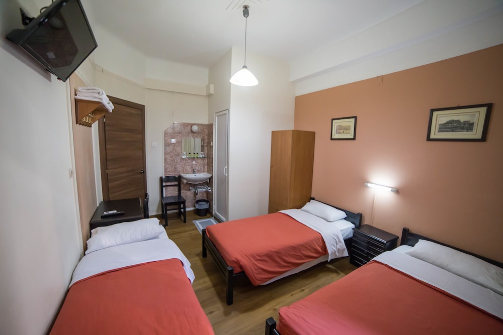 Tempi Hotel 26/38