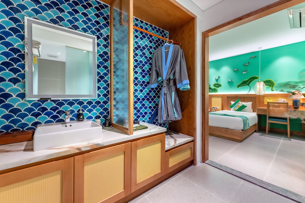 Amina Lantana Hoi An Hotel and Spa 50/50