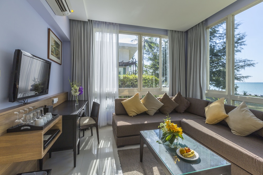 Kantary Beach Hotel 30/49