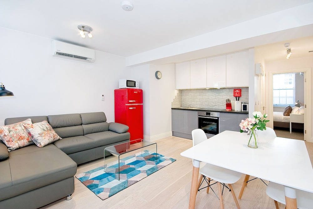 Eldon Chambers London 28/41