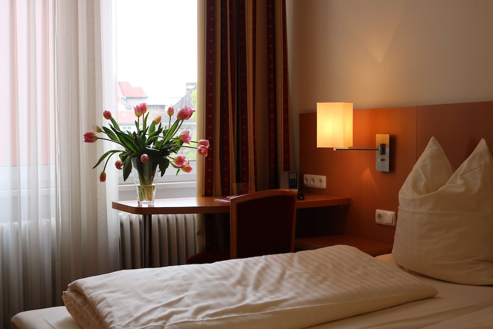 Air In Berlin Hotel 35/79