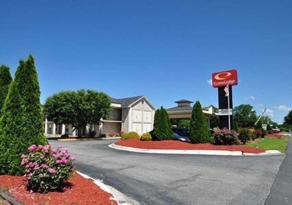 Econo Lodge Princess Anne 33/40