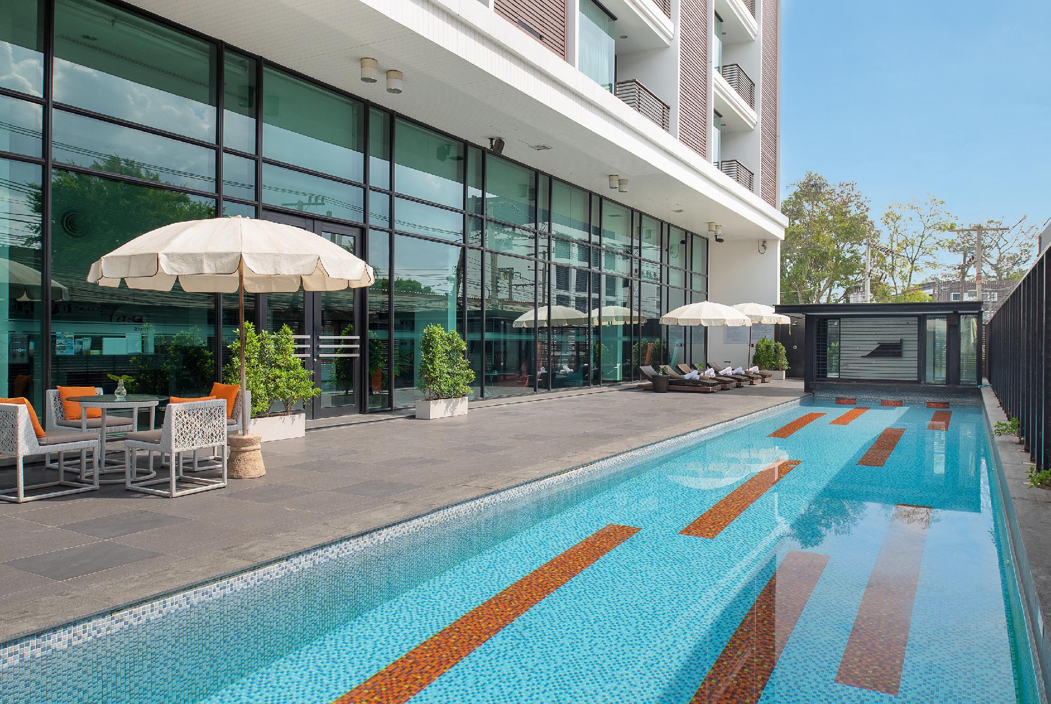 Tsix5 Hotel in PATTAYA
