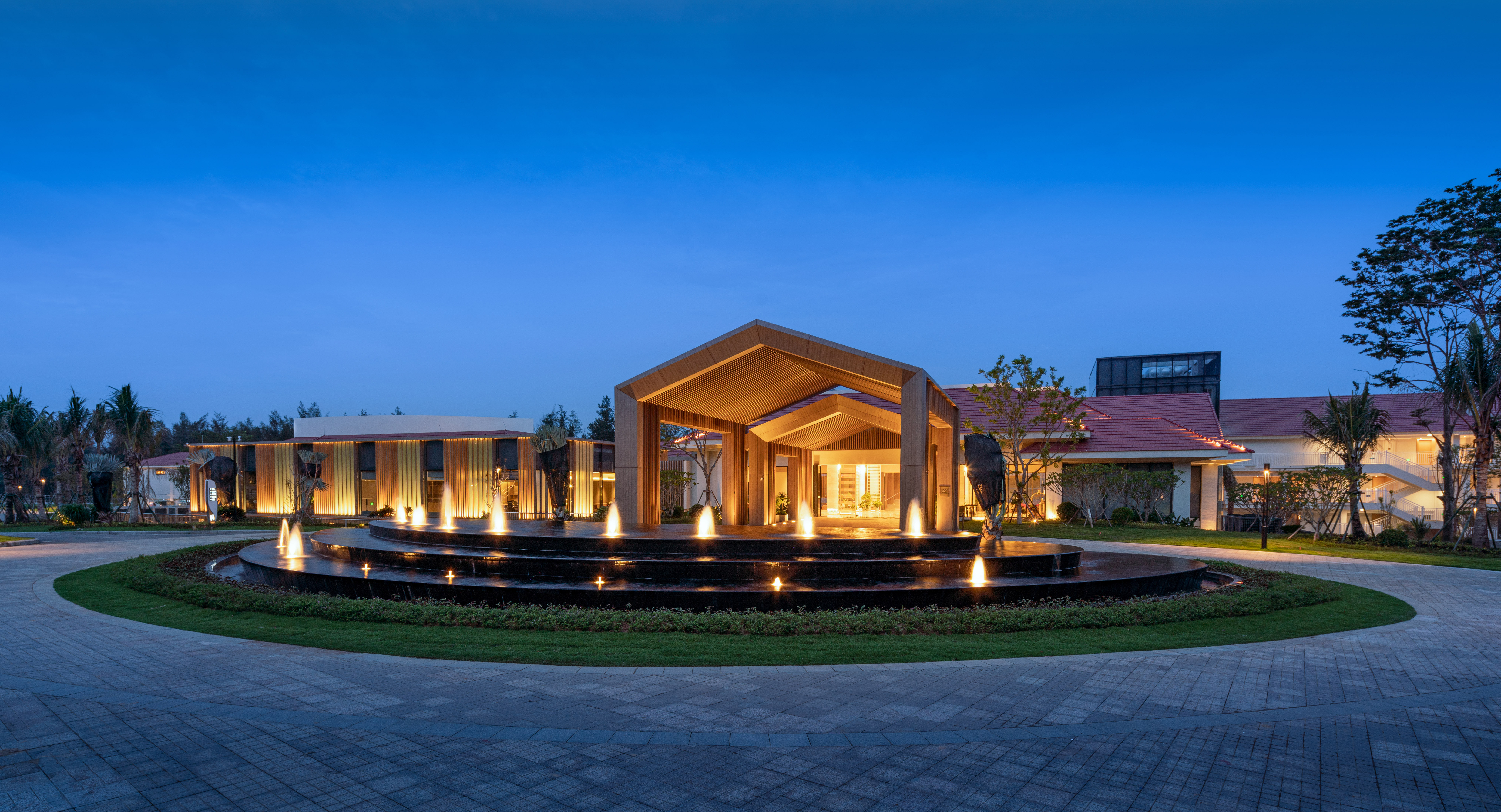 Holiday Inn Hainan Xiangshui Bay 1/50