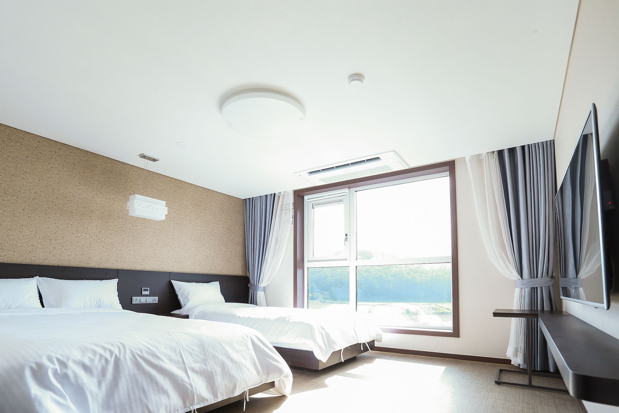 PREMIUM, TWIN BEDS