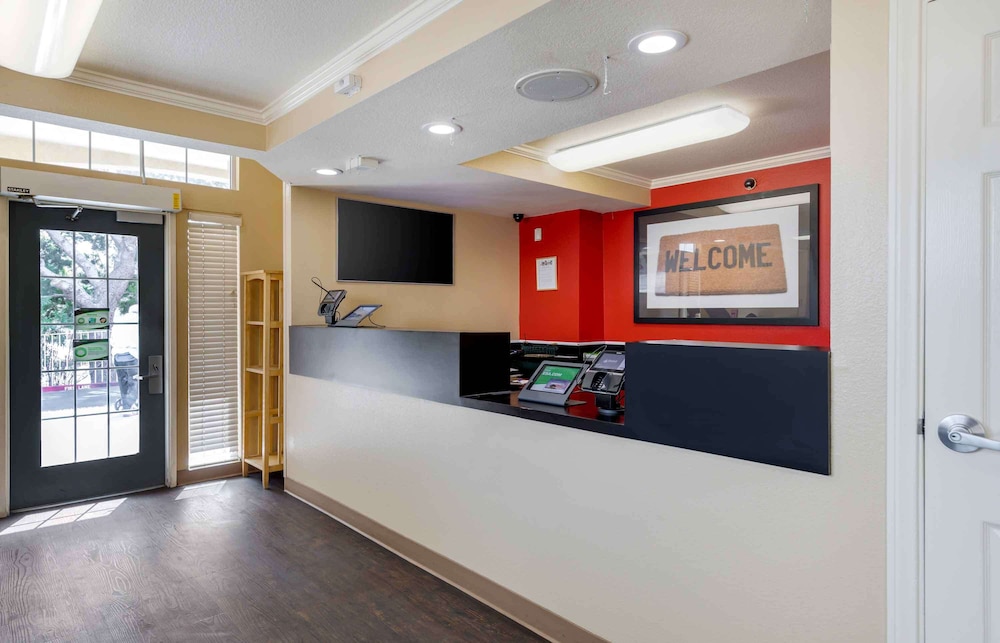 Extended Stay America Suites Los Angeles LAX El Segundo 10/51