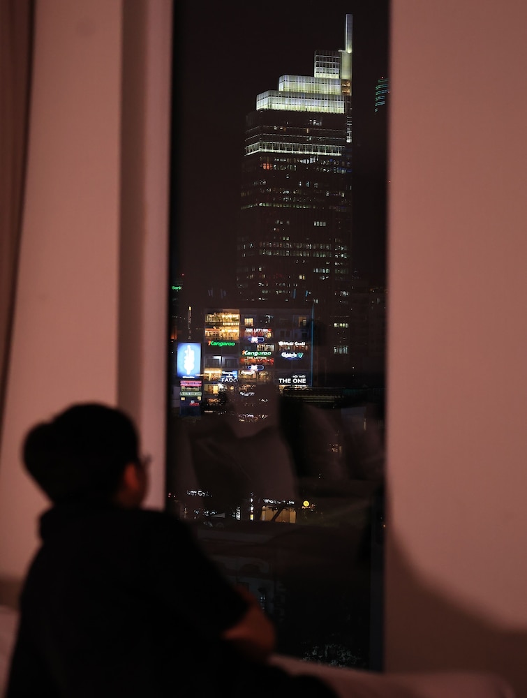 Hato Saigon Hotel & Rooftop 32/50