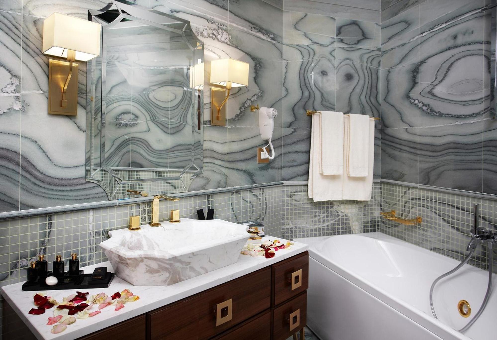 جناح بغرفتي نوم، Pomegranate Wellness Spa Hotel 3/5