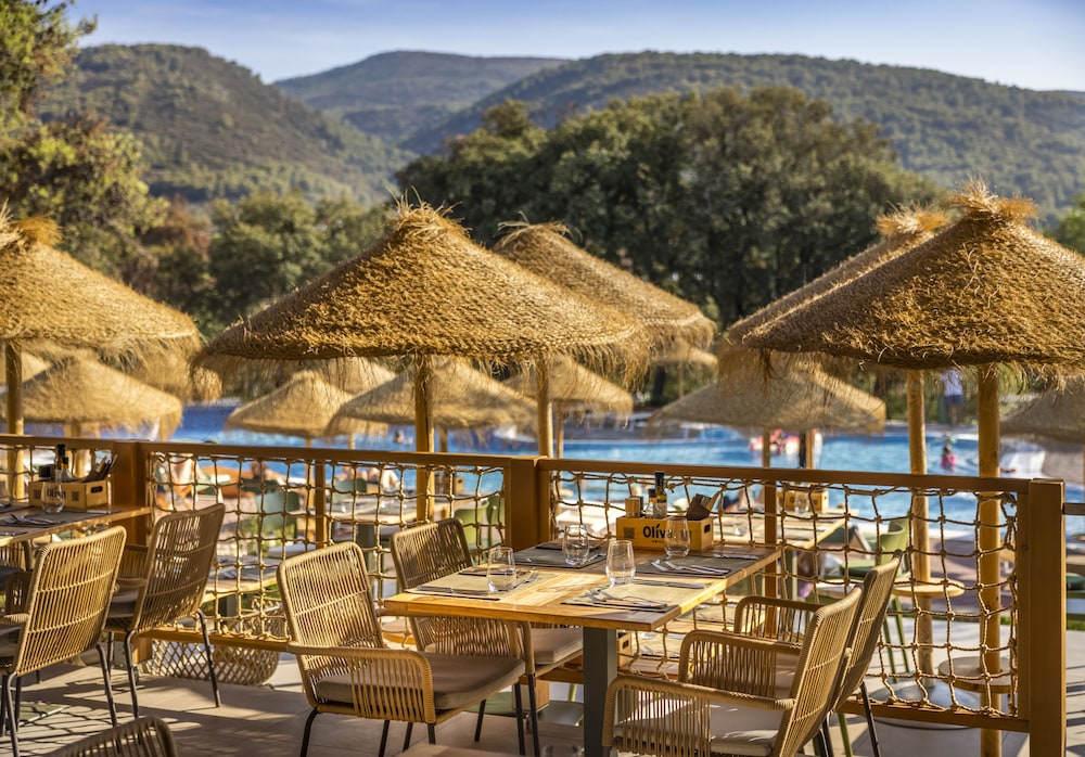 Valamar Amicor Green Resort 32/50