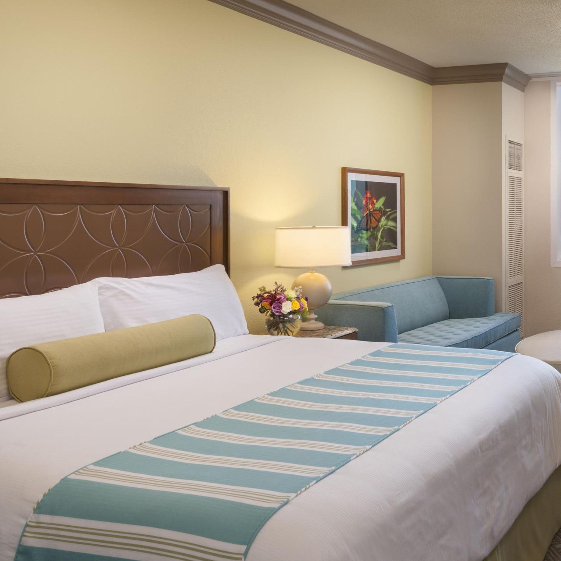 Standard, King Bed