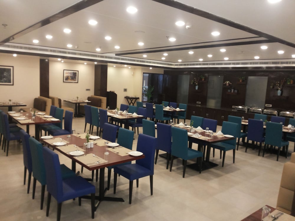 The Legend Hotel 22/29