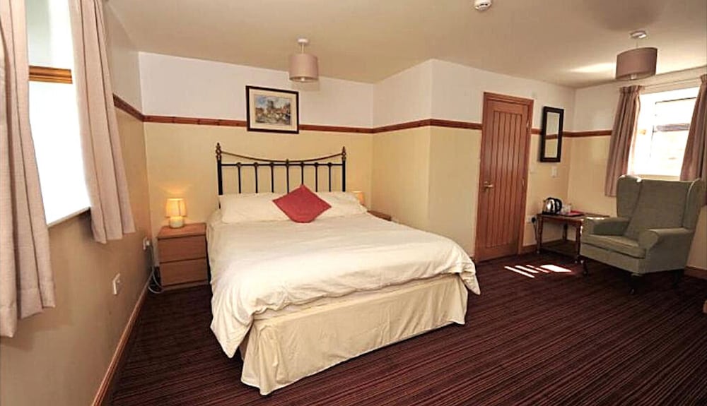 Chevin End Guest House 11/50