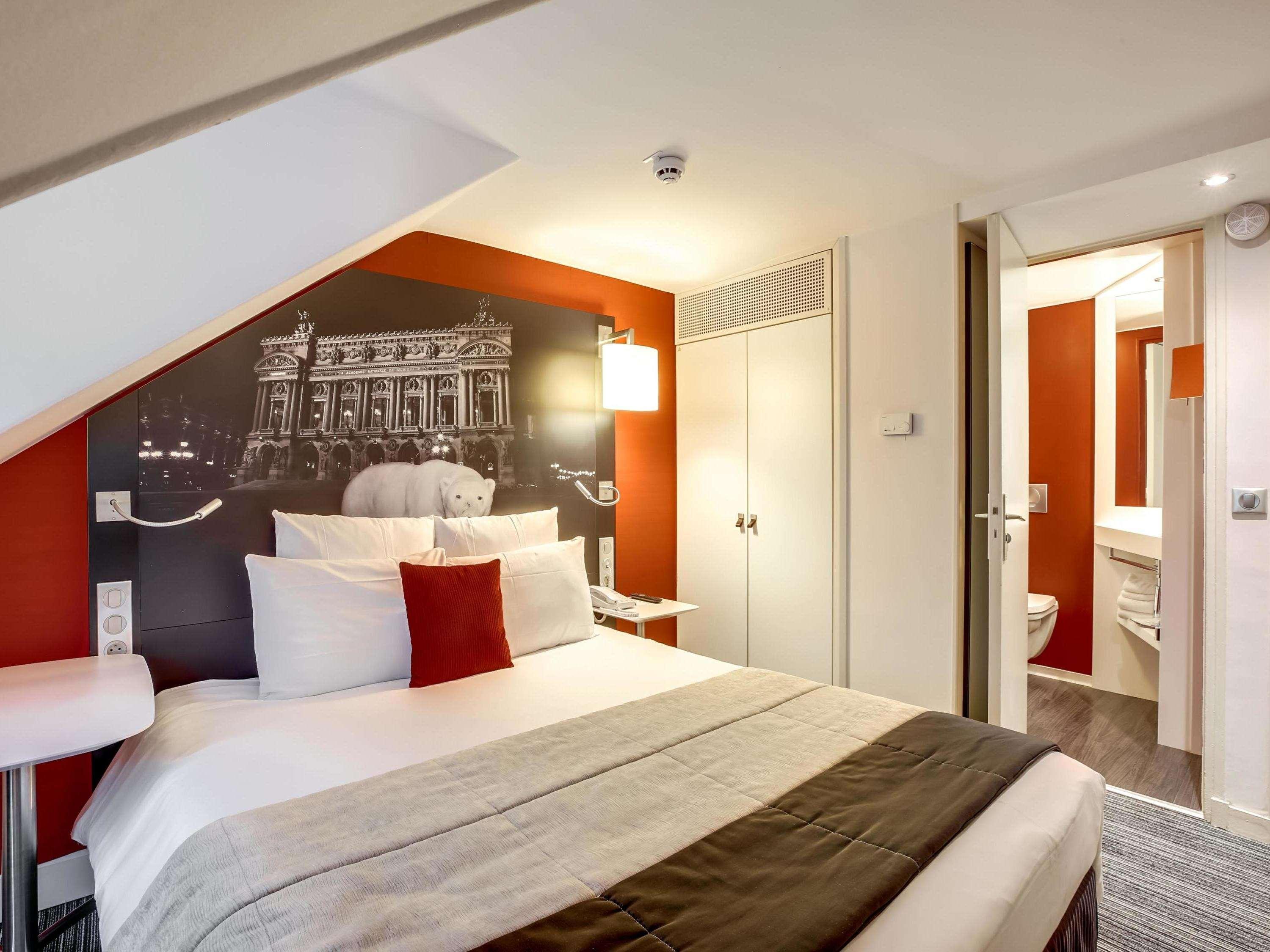 CLASSIC, SINGLE, DOUBLE BED