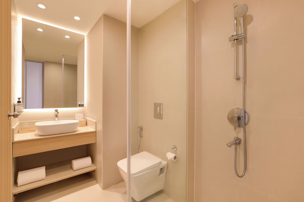 Keys Hotel Hosur Road 34/38