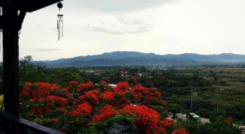 Thaton Hill Resort 25/32