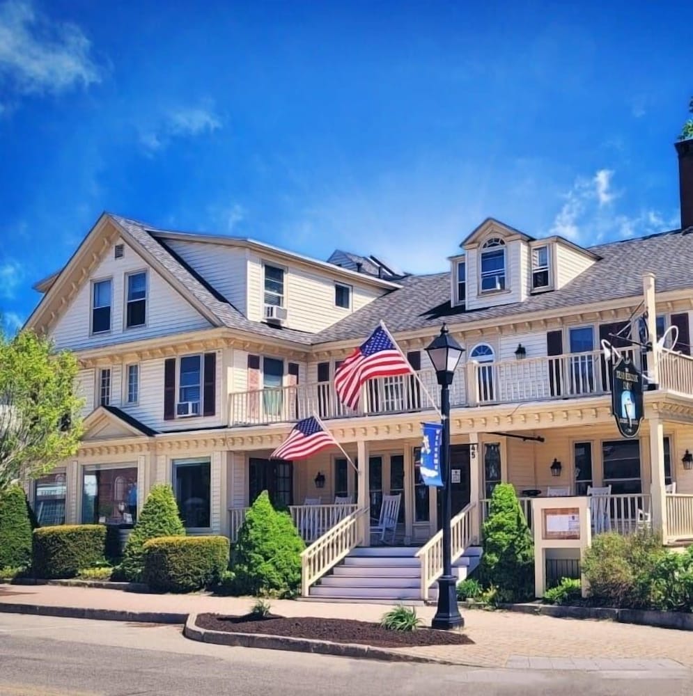 The Kennebunk Inn 2/50