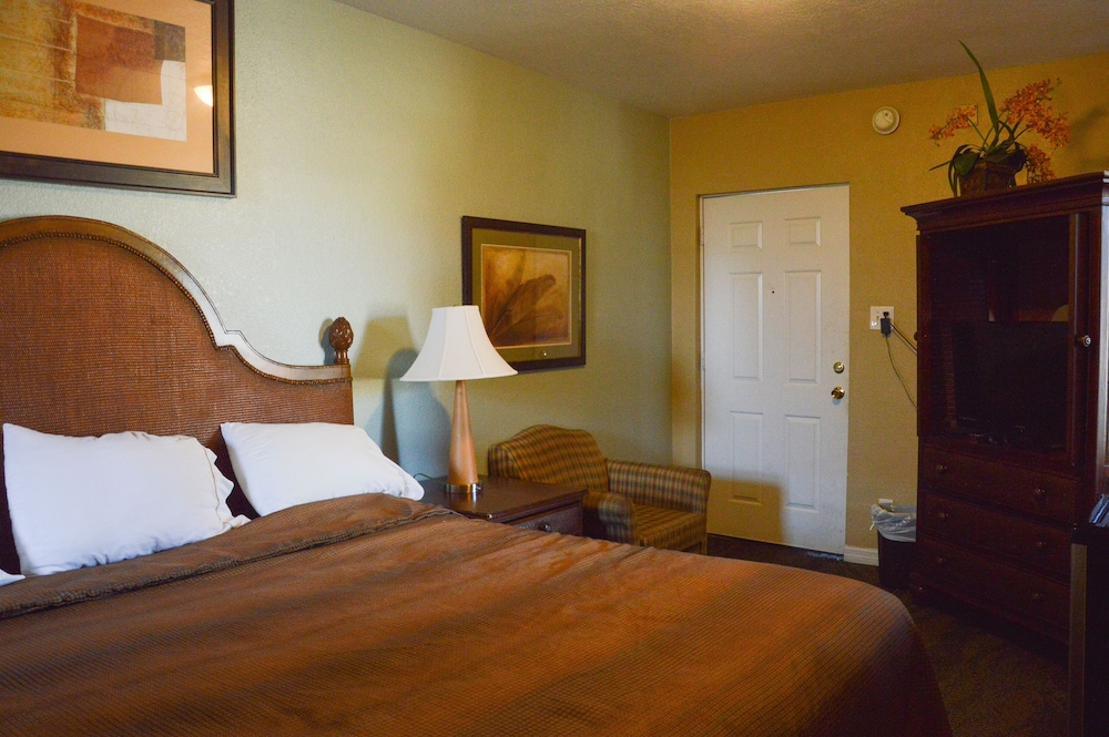 STANDARD, KING BED