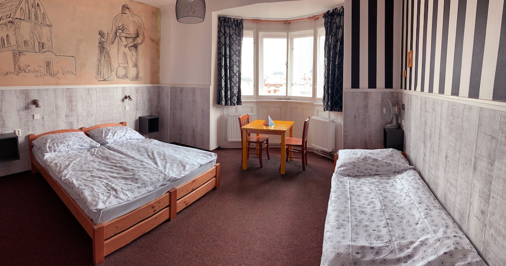 STANDARD, TWIN BEDS