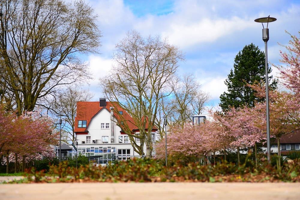 Parkhotel Herne 46/50