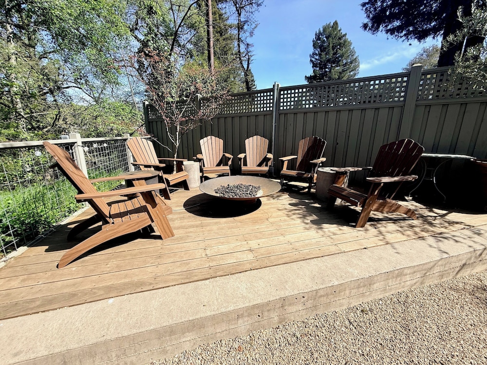 Calistoga Inn Restaurant And Brewery 67/69