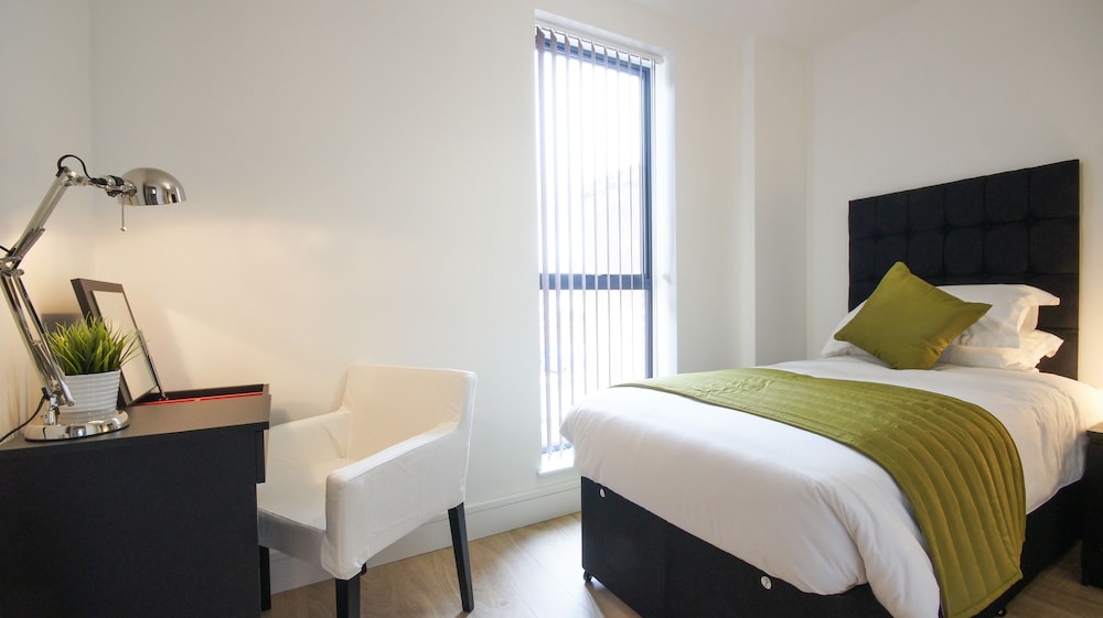 ANDORA APARTMENTS 3/21