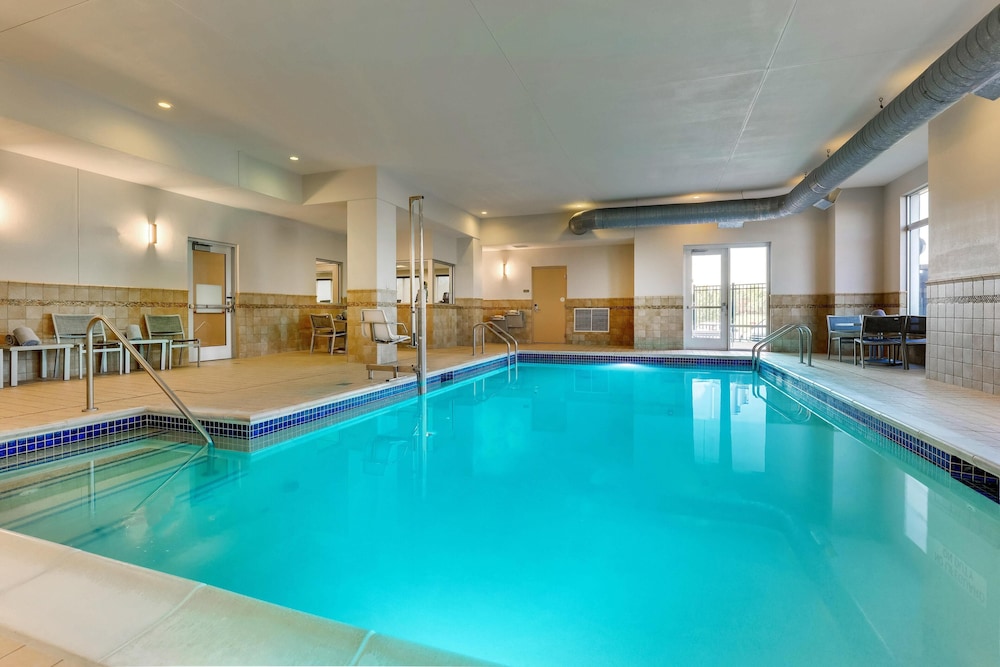 Hyatt Place St. Louis/Chesterfield 34/70