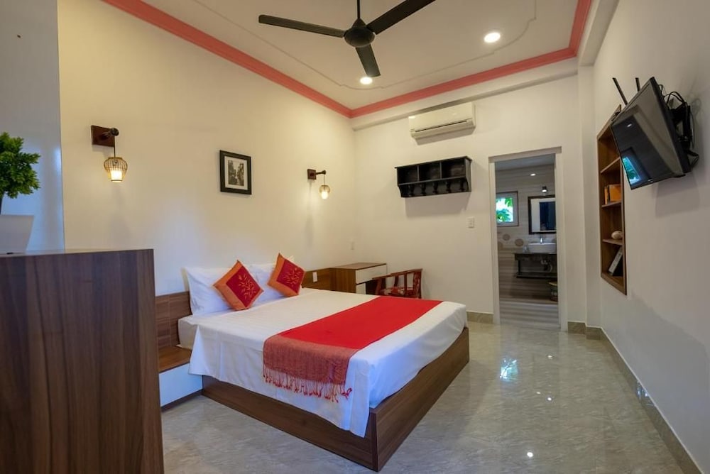Hung Do Beach Homestay 24/50